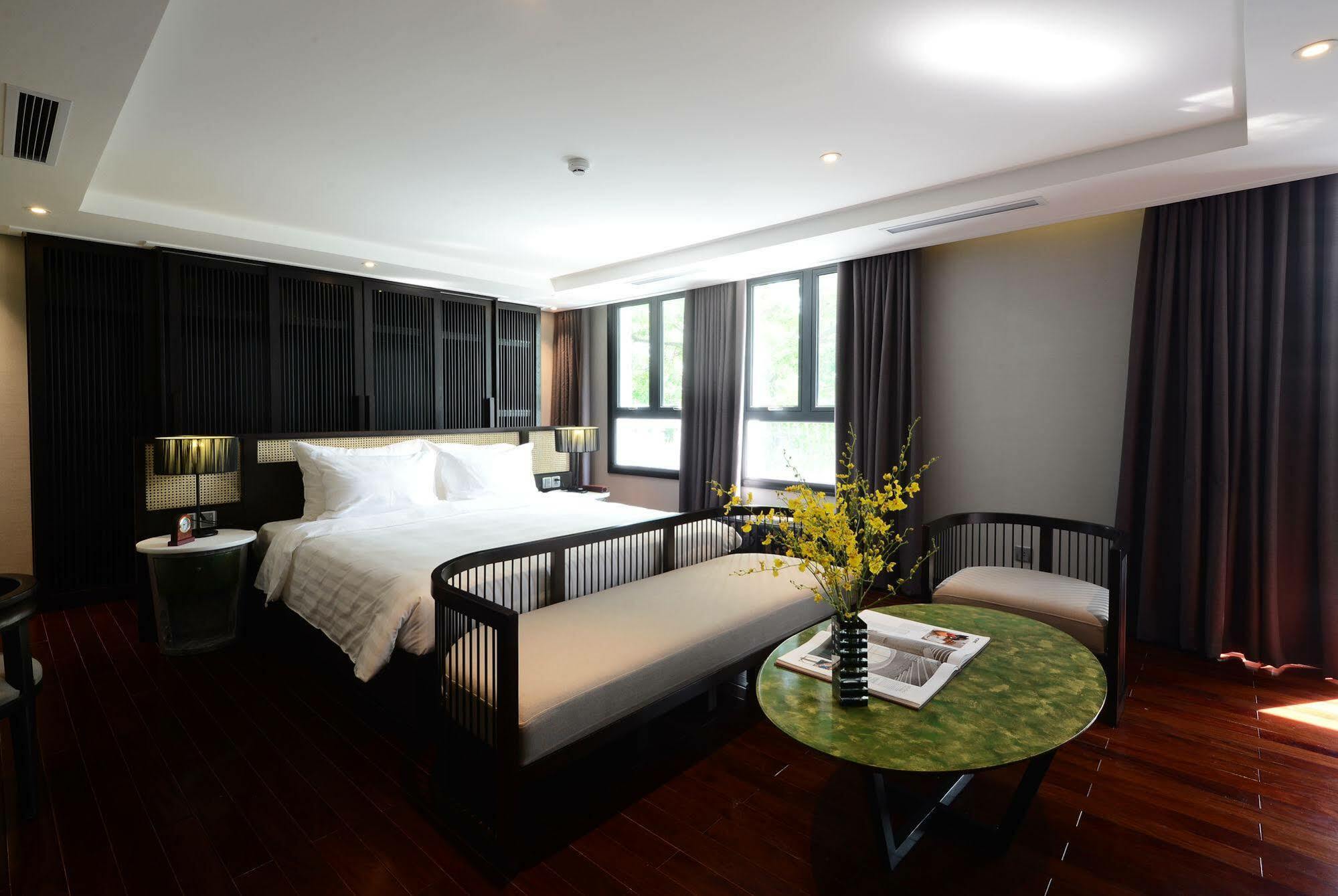 Hotel The Chi Boutique 4*